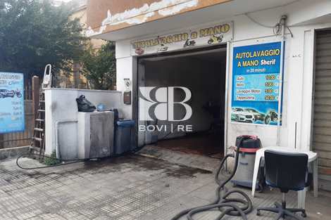 Locale commerciale in vendita, Primavalle